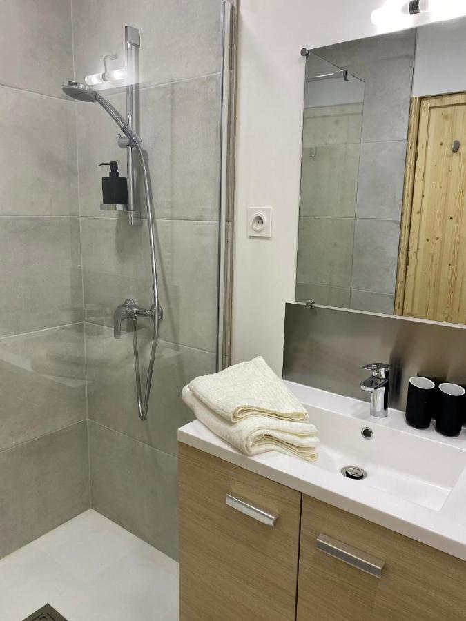 Charmant Studio Renove Et Climatise บอร์โด ภายนอก รูปภาพ